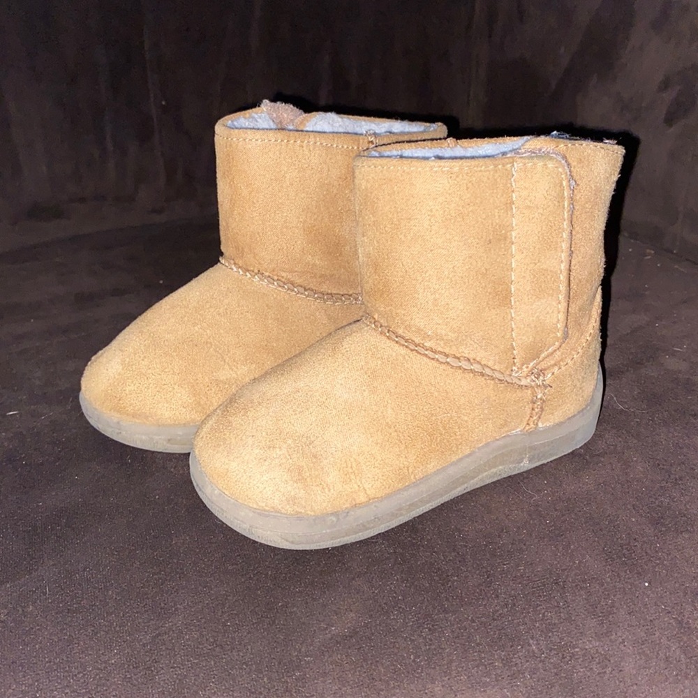 Wonder Nation Boots